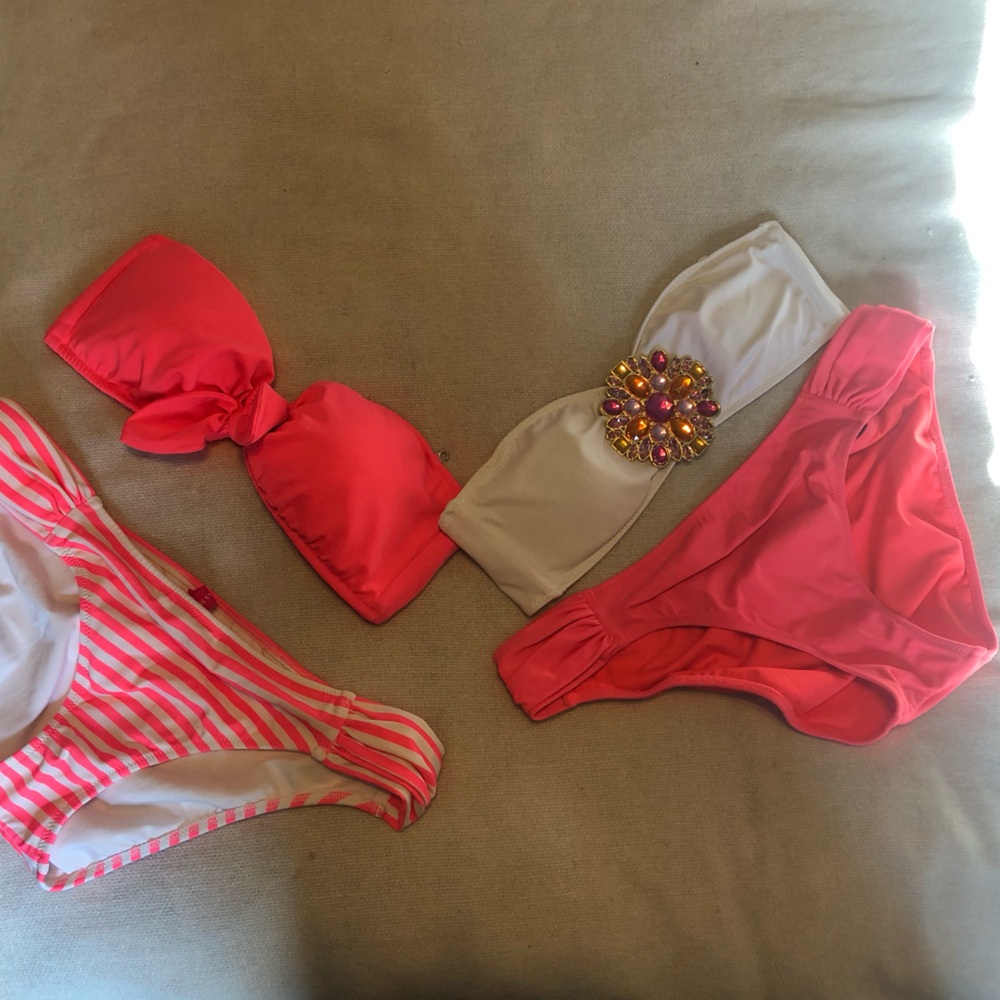 4 piece swim wear lot Medium/Small